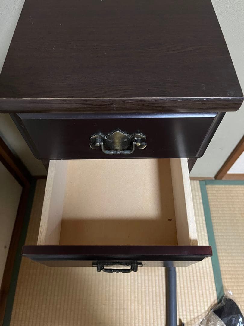 (最終値下げ)アンティーク風　チェスト　レトロ