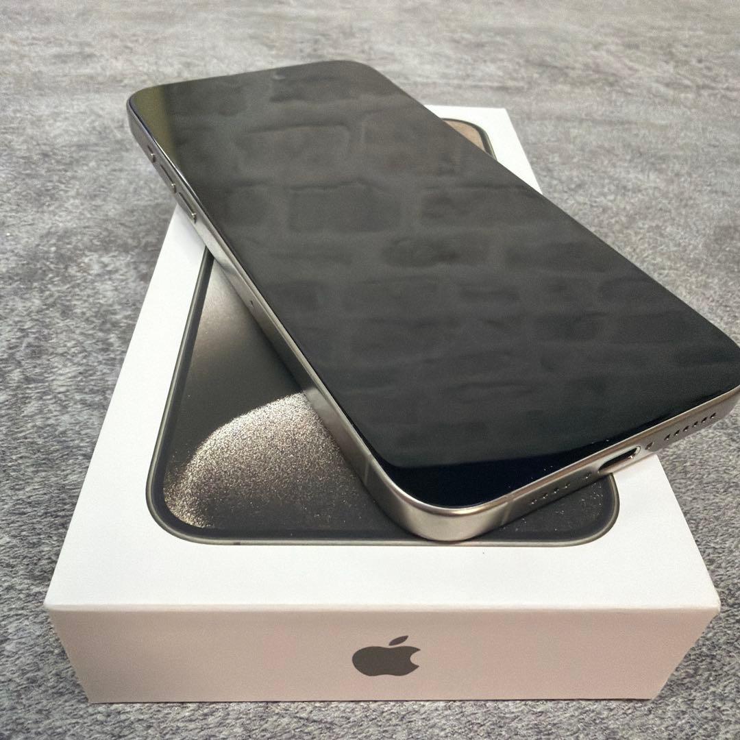 iPhone15ProMAX 256G ナチュラルチタニウム SIMフリー