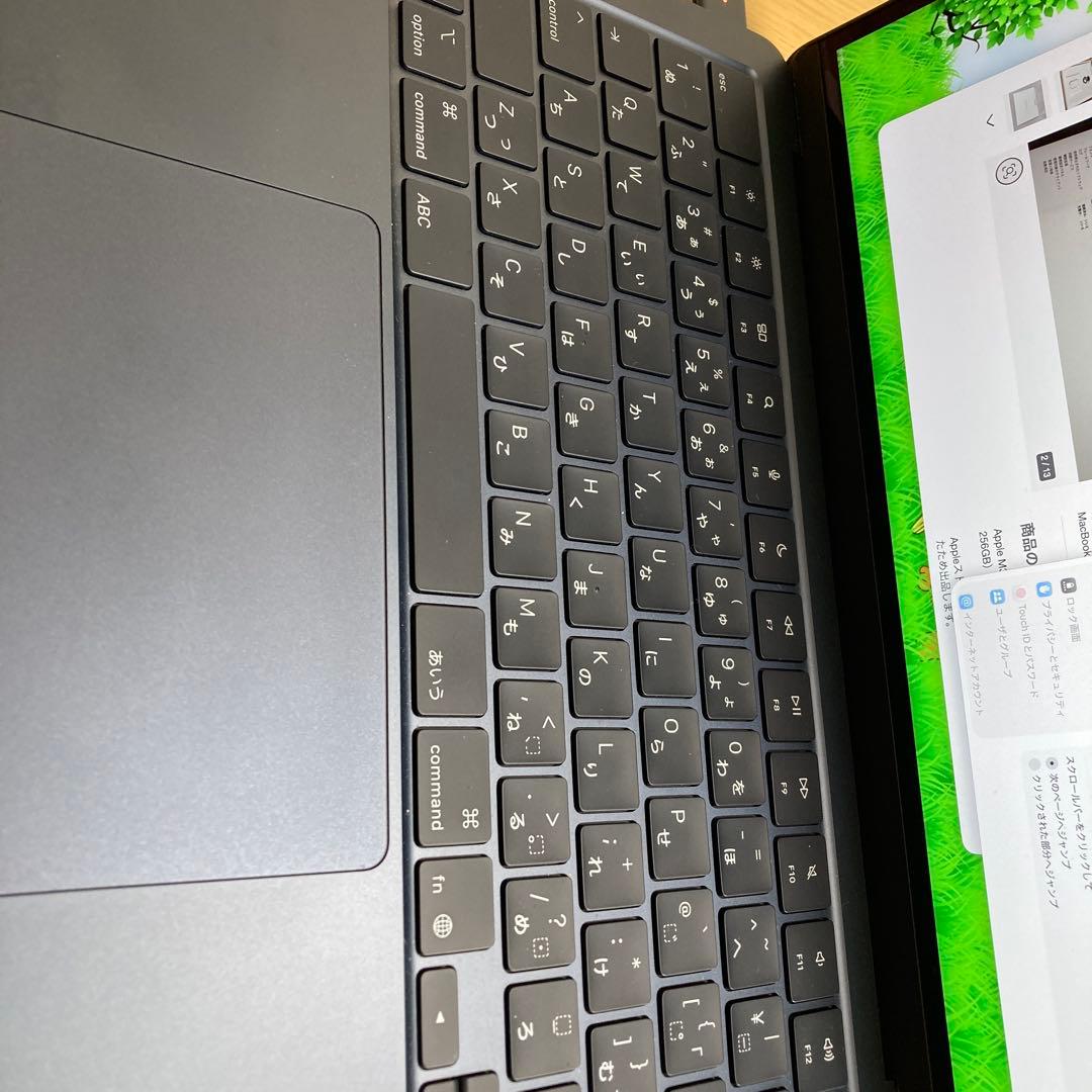 MacBook Air 13インチ M4 16GB 256GB ミッドナイト
