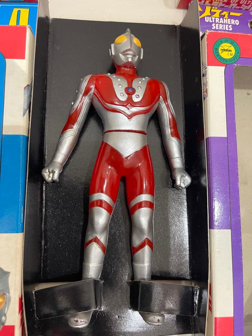 1990年代　バンダイ ウルトラヒーローシリーズ ウルトラマン 怪獣 ソフビ6体