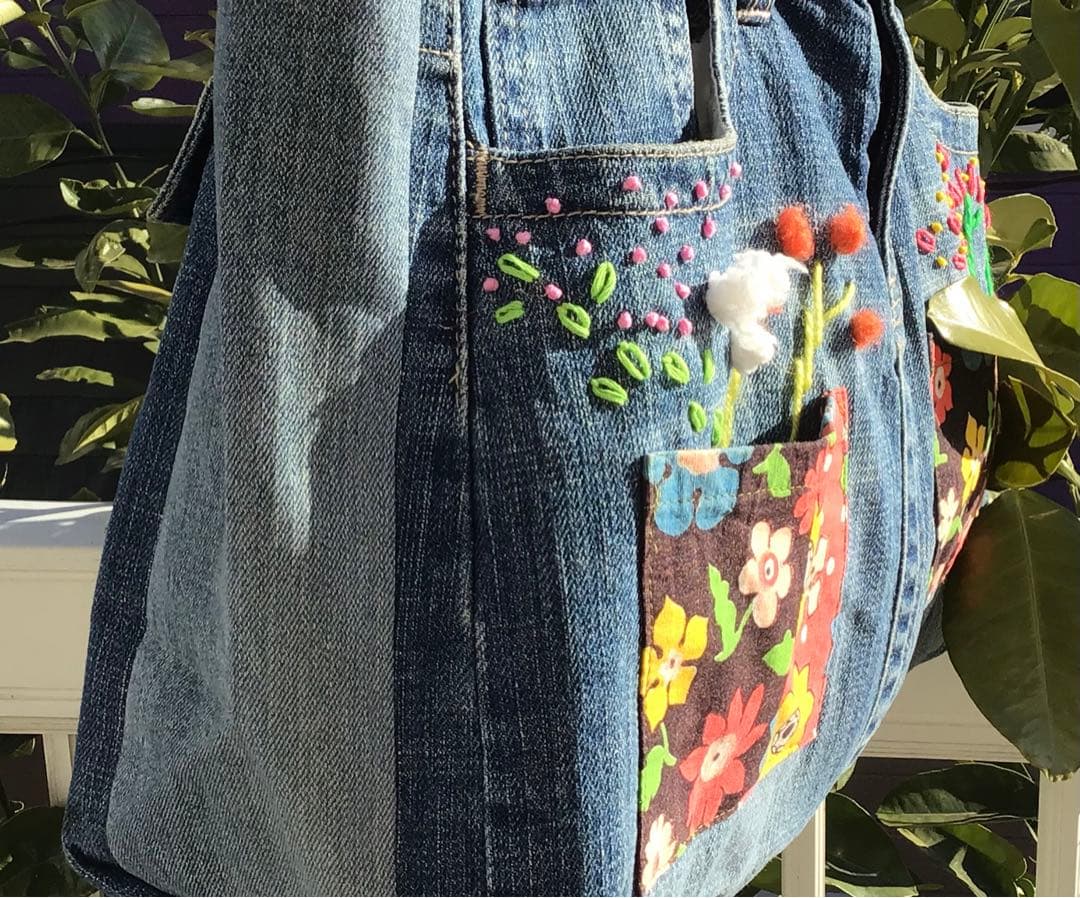 デニムバック　トート　手作り　アメリカ製生地パッチ　可愛い　ヴィンテージ　手刺繍