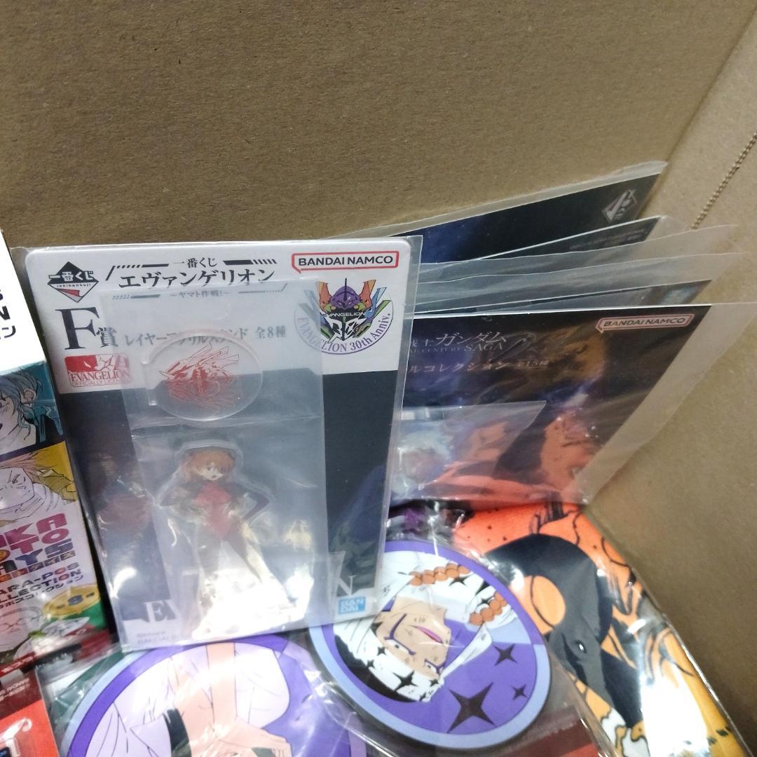 人気キャラグッズ　100サイズ　6kg超　雑貨　大量　即出荷可能　150以上