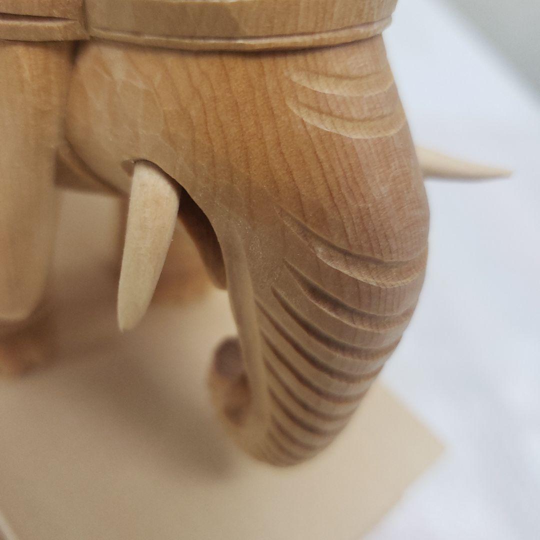 蔵出し特価ノミ跡手彫りヒバ材 帝釈天像2.2寸 総高さ約22.5cm