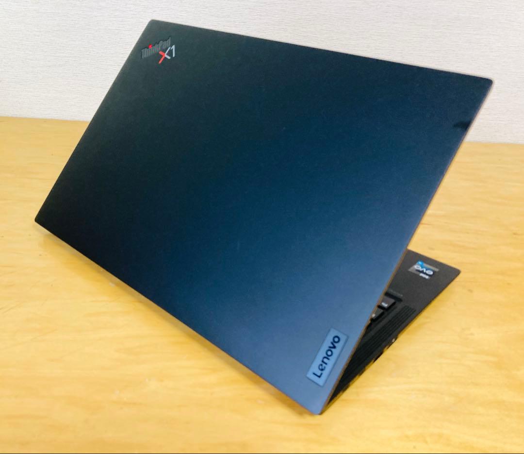 ThinkPad X1 Carbon Gen11/メモリ16GB/office付