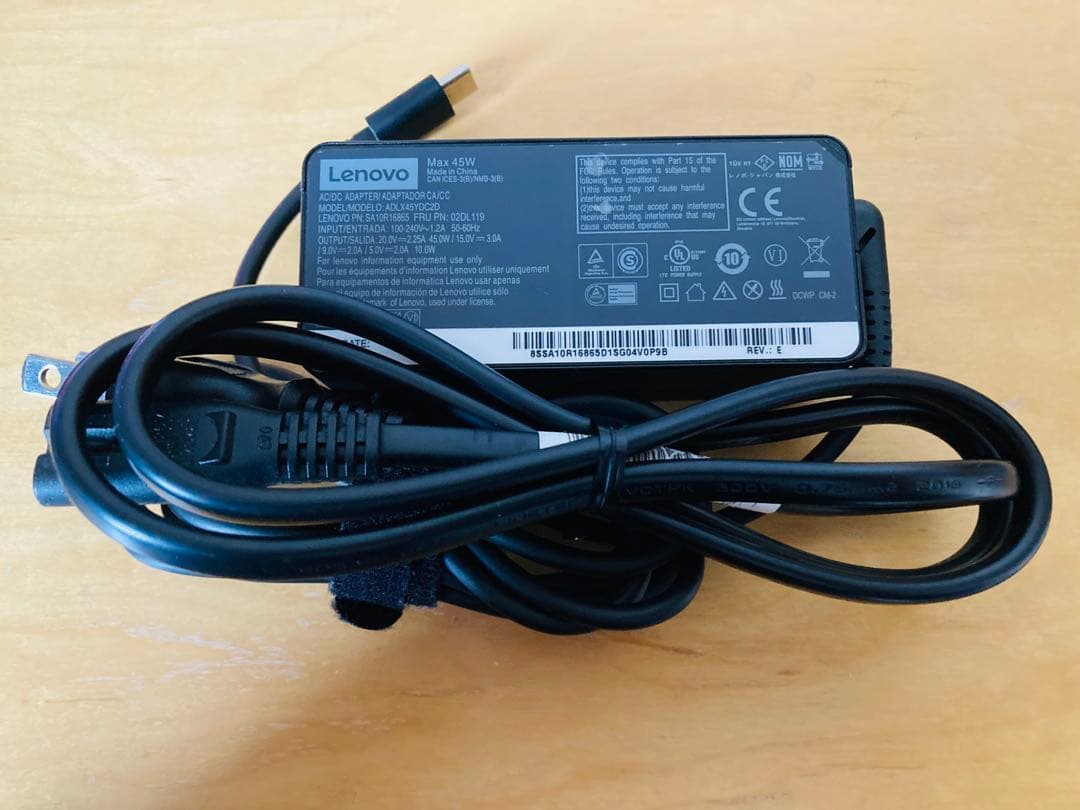 ThinkPad X1 Carbon Gen11/メモリ16GB/office付