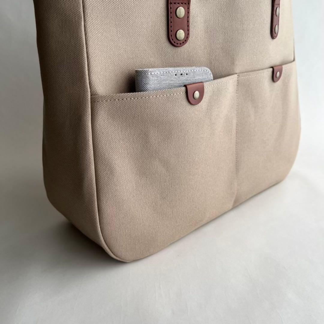 帆布トートバッグ　ラウンドフォルム本革ハンドル　ベージュ