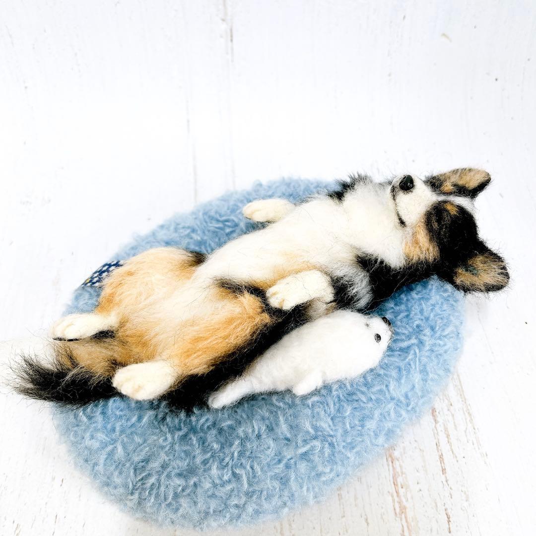 ペンちゃん☆プロフ読んでね(*´ω｀*) 羊毛フェルト 犬 コーギーちゃん