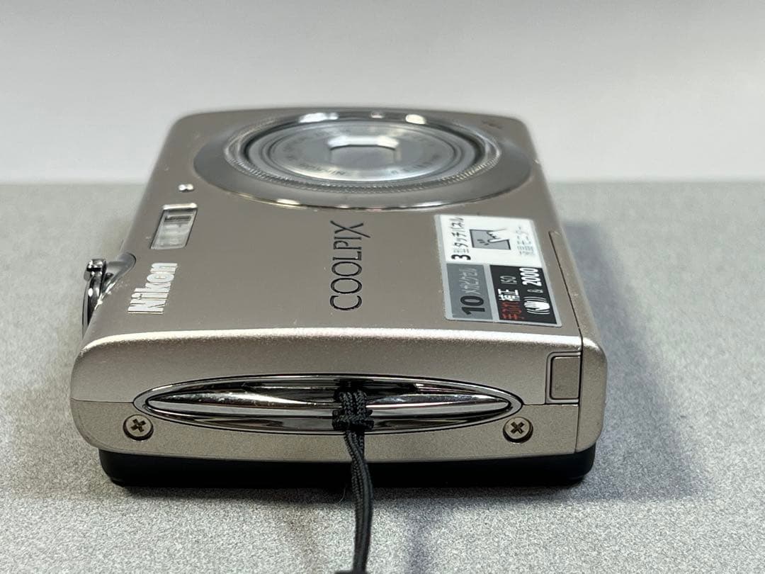 ニコン／Nikon クールピクス　S230 コンデジ　タッチパネル　動作品