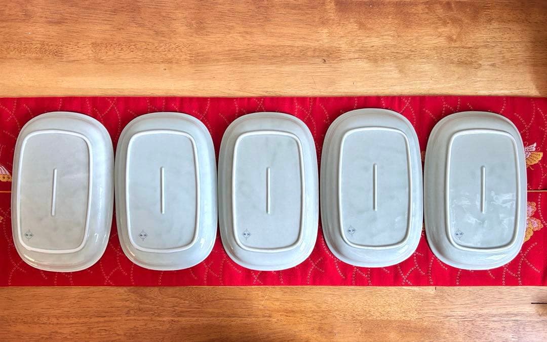 【未使用品】有田焼　清秀窯　金彩古伊万里　濃木甲　多用皿揃　楕円皿5客 元箱入り