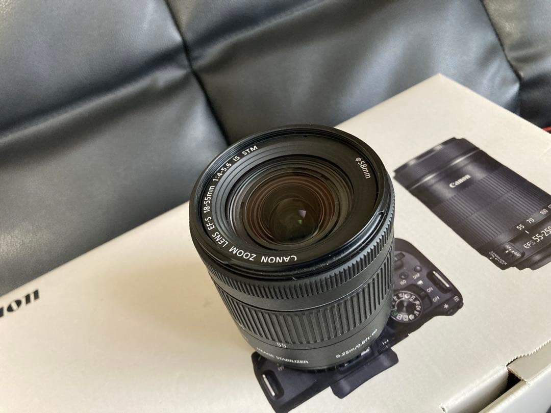 【美品】Canon EOS Kiss X9i デジタル一眼レフカメラ
