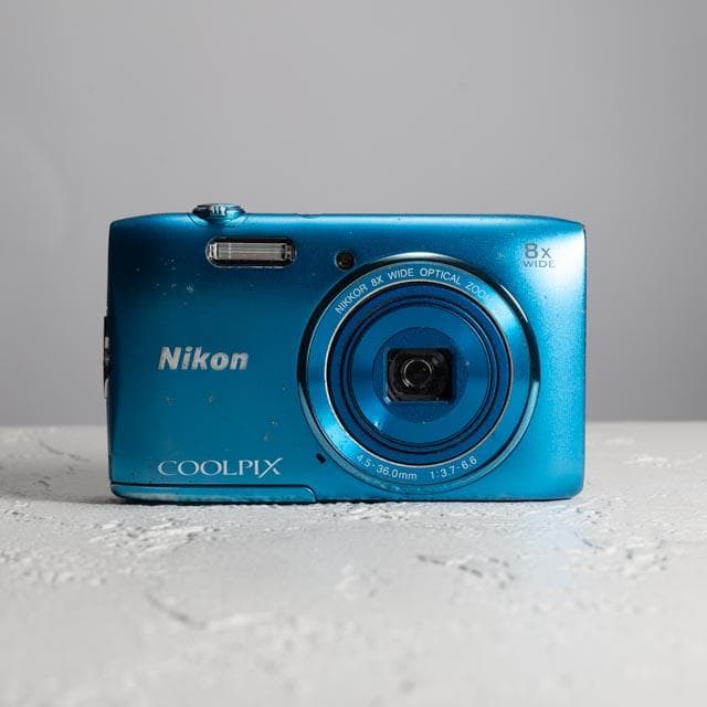 【スタイリッシュなコンデジ】Nikon COOLPIX S3600 ブルー