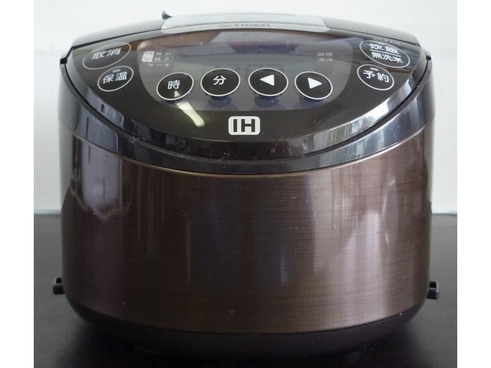【2023年】タイガー／5.5合炊き／IH炊飯器／JPW-D100／ブラウン
