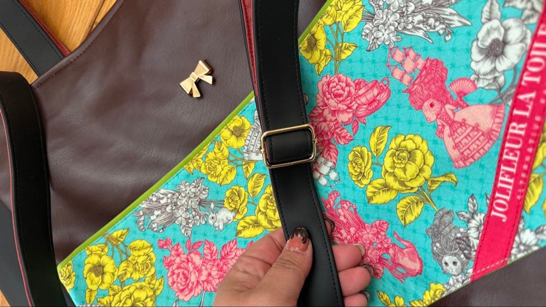 ⌘ Porte-Bonheur ⌘