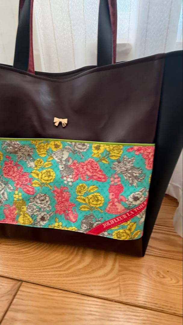 ⌘ Porte-Bonheur ⌘