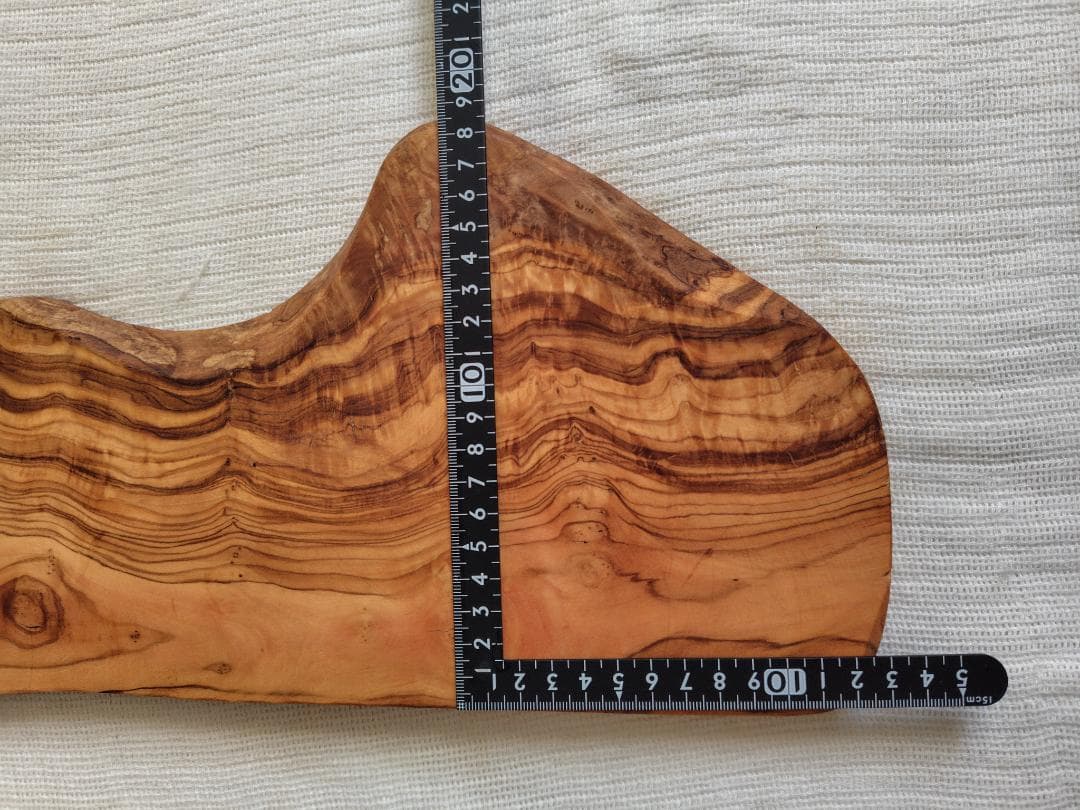 一点物 木目主役 アルテレニョ オリーブウッド カッティング／サービングボード