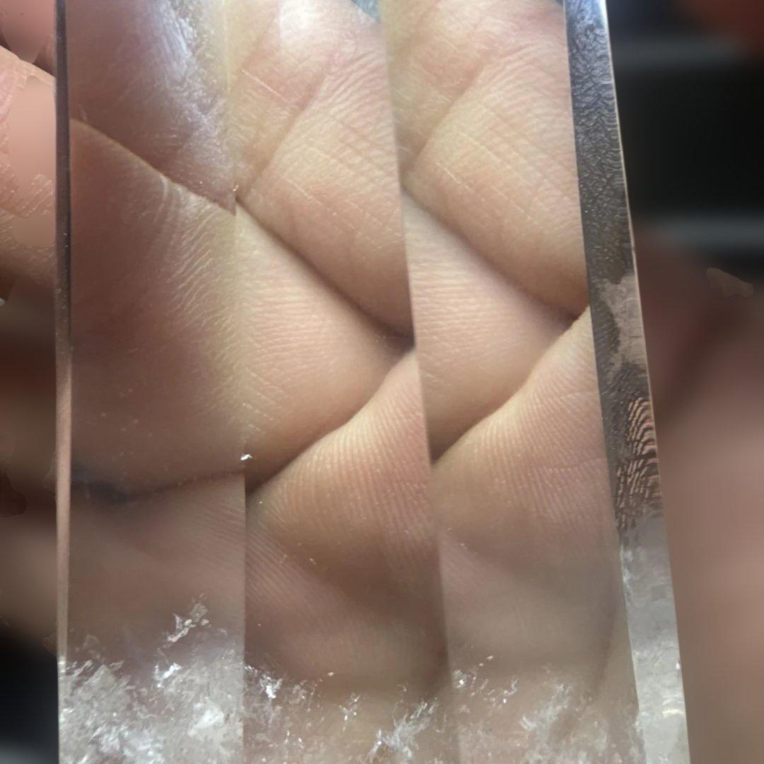 ブラジル産 水晶ポイント 超高品質 台座付き 約11cm
