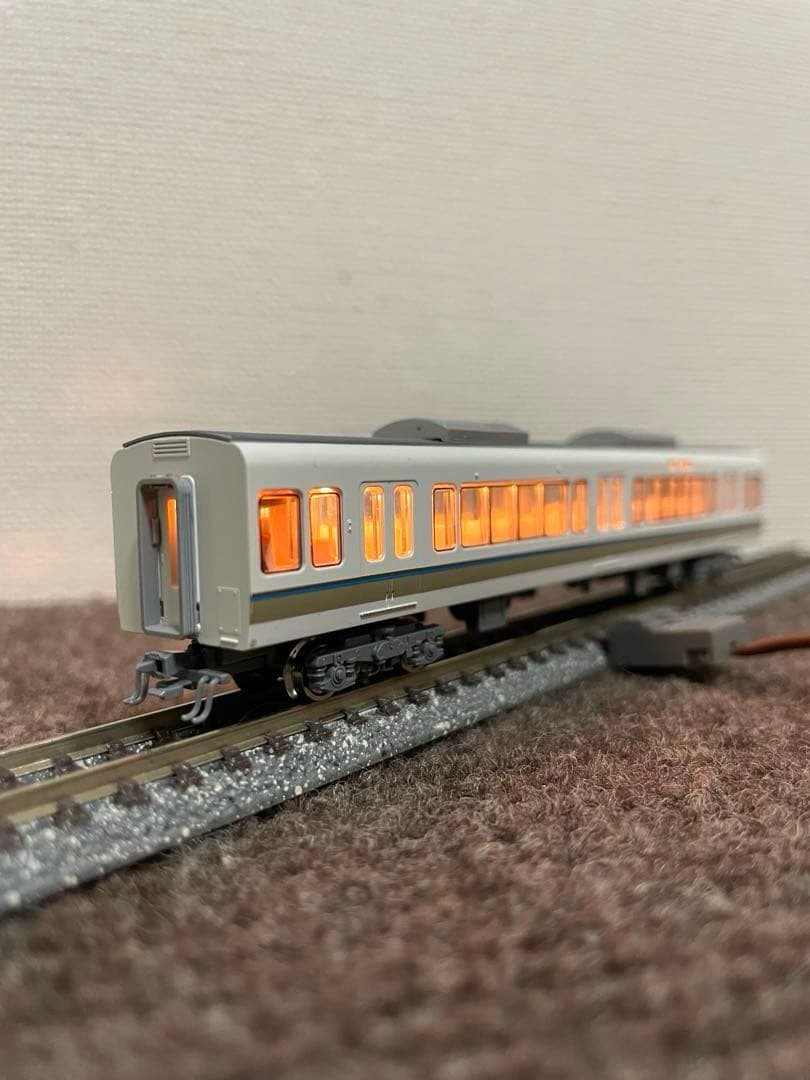 221系基本、増結セット　KATO