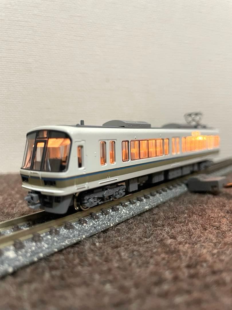 221系基本、増結セット　KATO