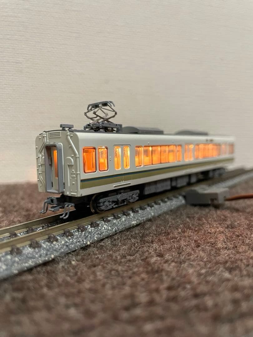 221系基本、増結セット　KATO