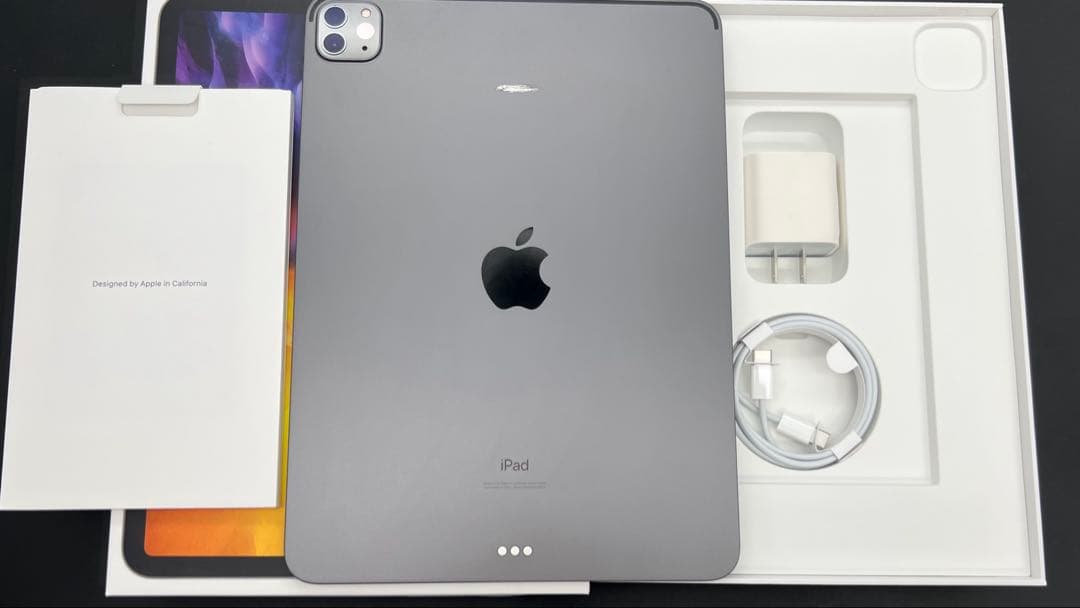 美品 iPad Pro 11インチ (第2世代) スペースグレー 512GB
