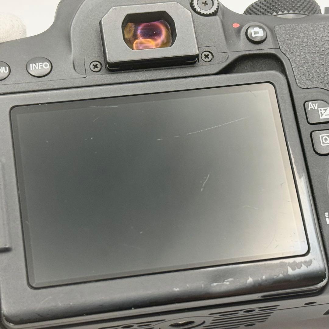 Canon EOS Kiss X9i ダブルズームキット