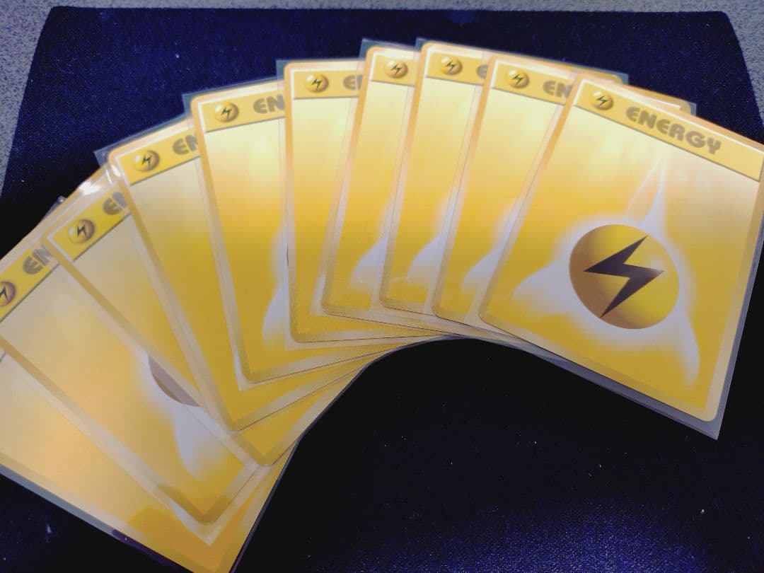 ポケモンカード　初版　エネルギーカード各１０枚