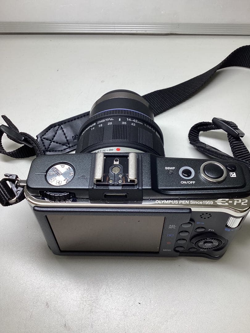 ☆*☆様 OLYMPUS PEN E-P2 コンパクトデジタルカメラ 本体