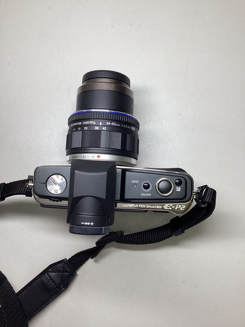 ☆*☆様 OLYMPUS PEN E-P2 コンパクトデジタルカメラ 本体