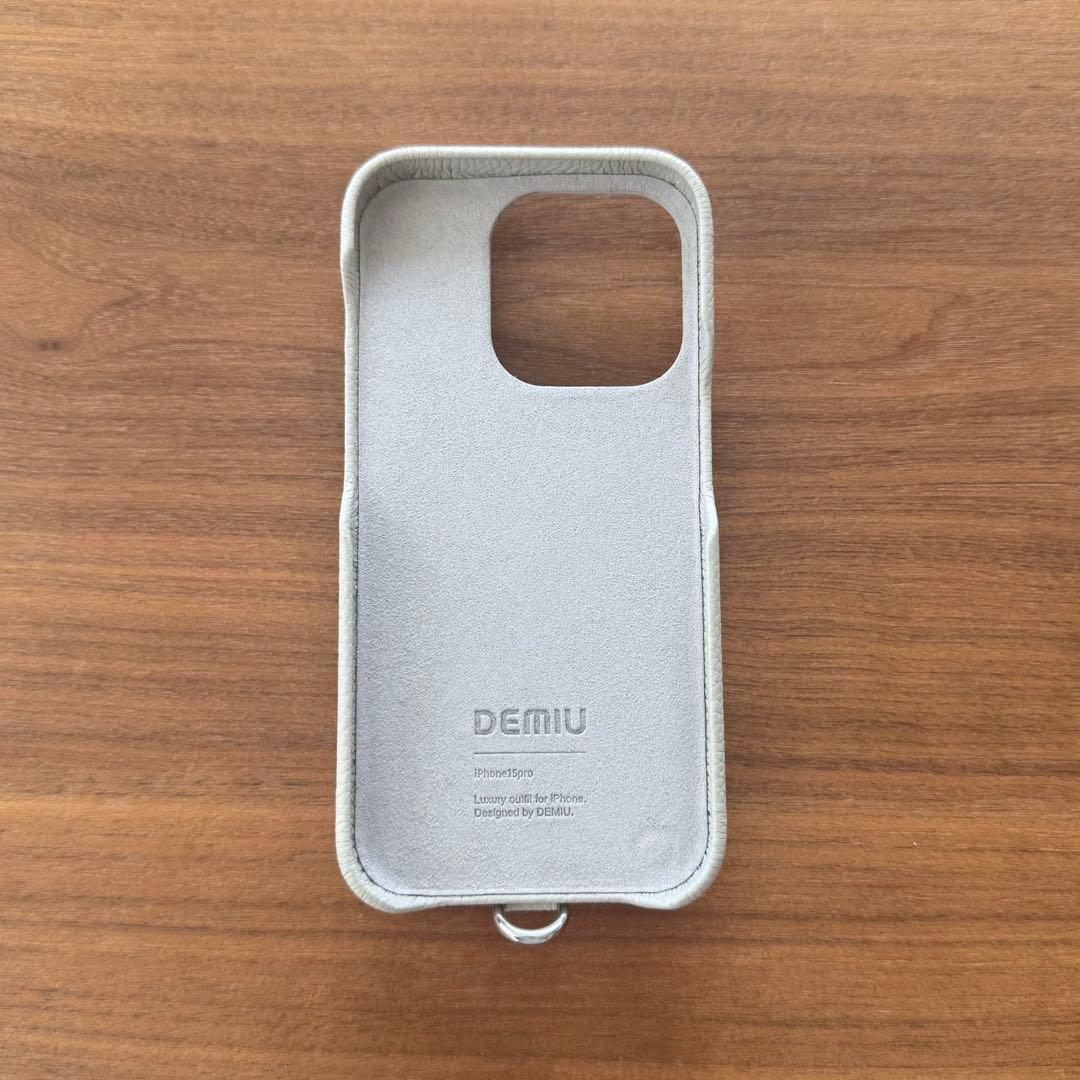 main　DEMIU iphone15proグレー フリップケース 箱無し