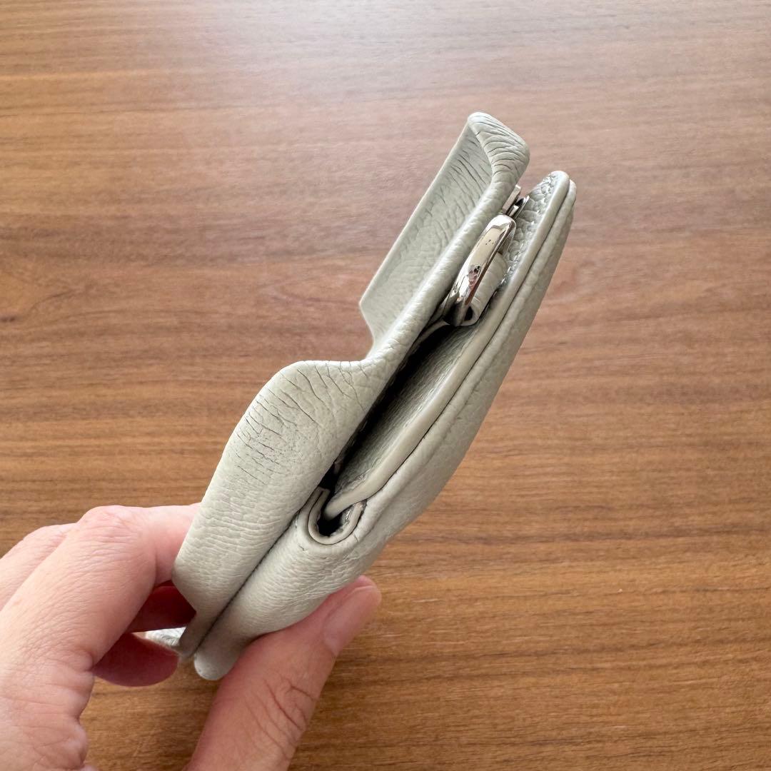 main　DEMIU iphone15proグレー フリップケース 箱無し