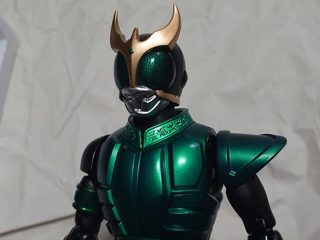 S.H.Figuarts 真骨彫製法 仮面ライダークウガ ペガサスフォーム