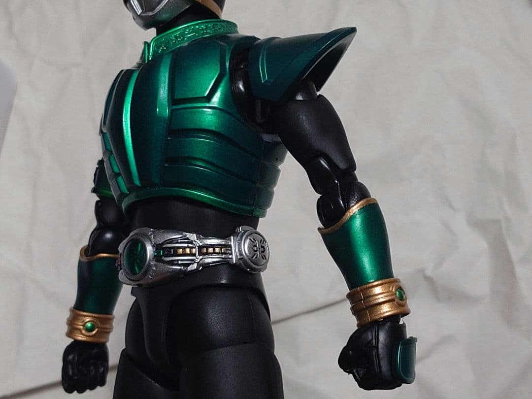 S.H.Figuarts 真骨彫製法 仮面ライダークウガ ペガサスフォーム