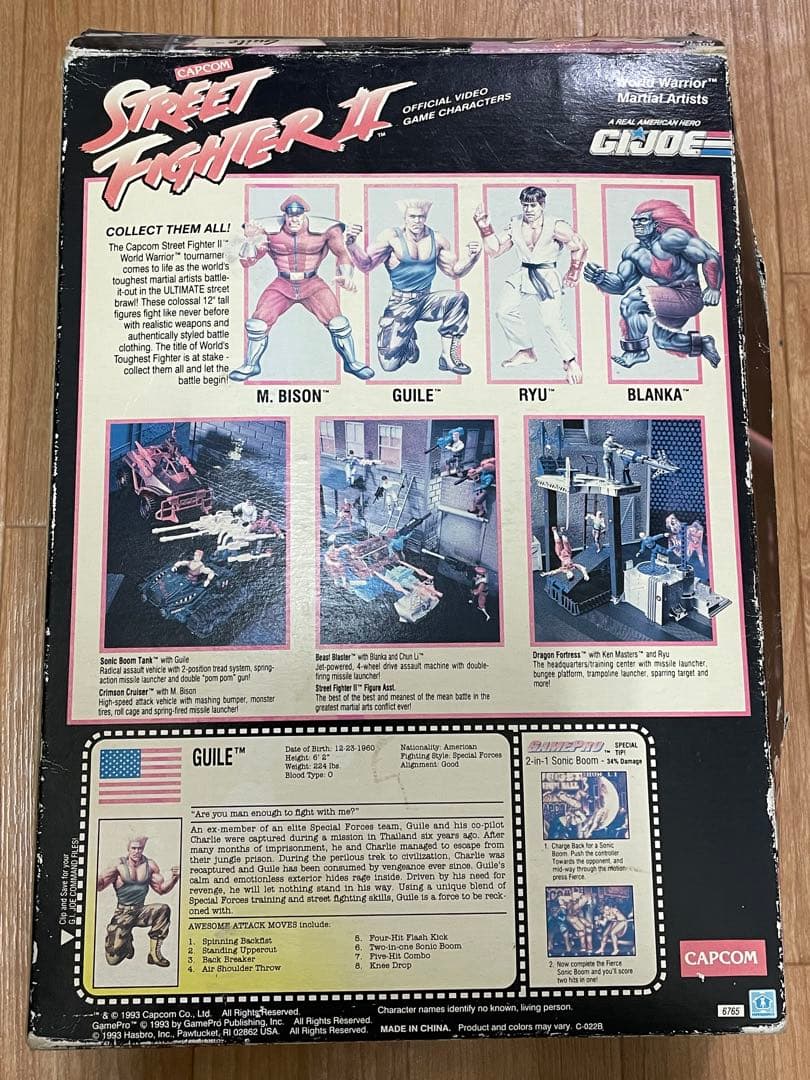 ストリートファイターII ガイル1/6レトロフィギュア