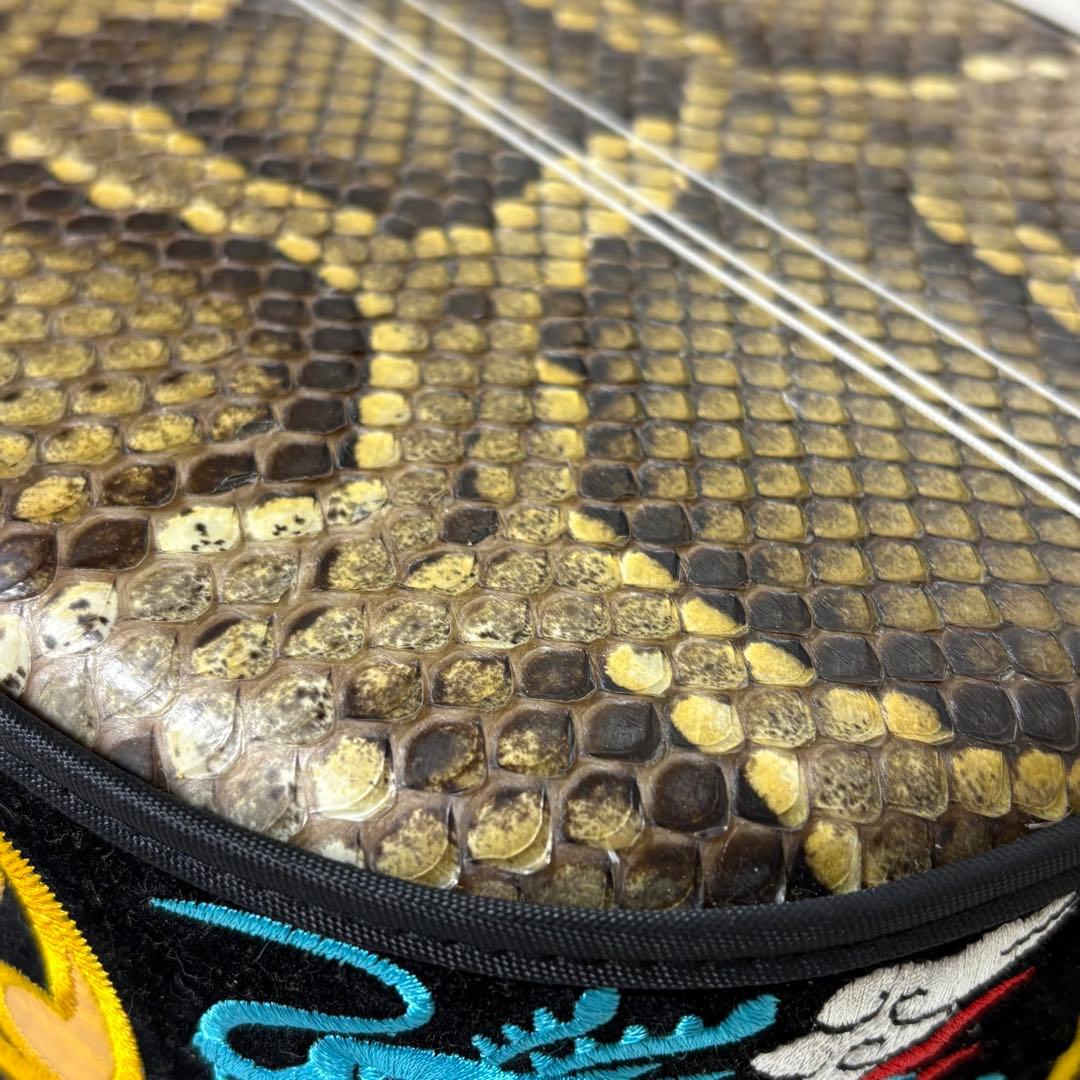 三線 本皮 強化張り 本革 蛇皮 蛇革 三味線 琉球 沖縄