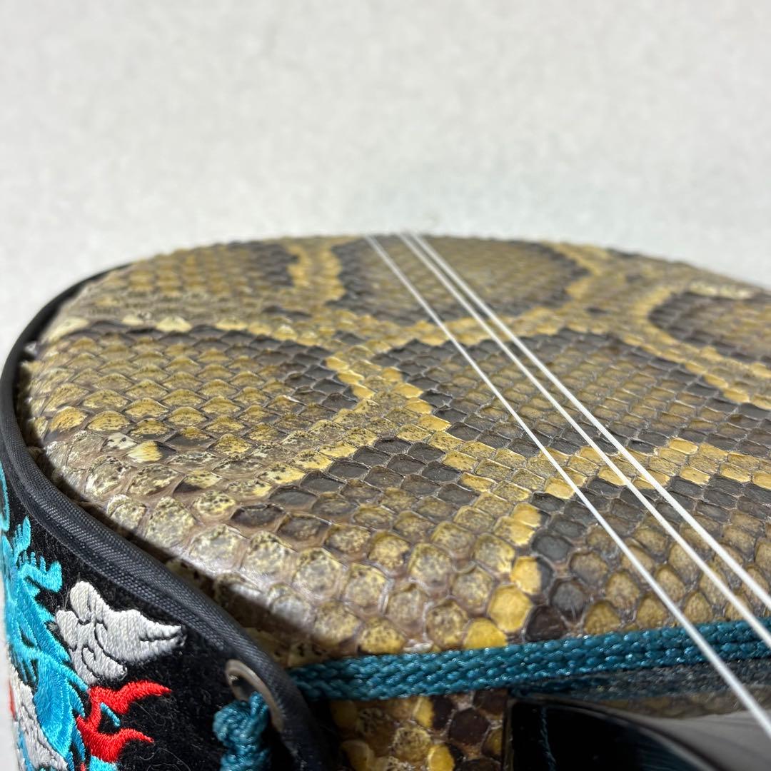 三線 本皮 強化張り 本革 蛇皮 蛇革 三味線 琉球 沖縄
