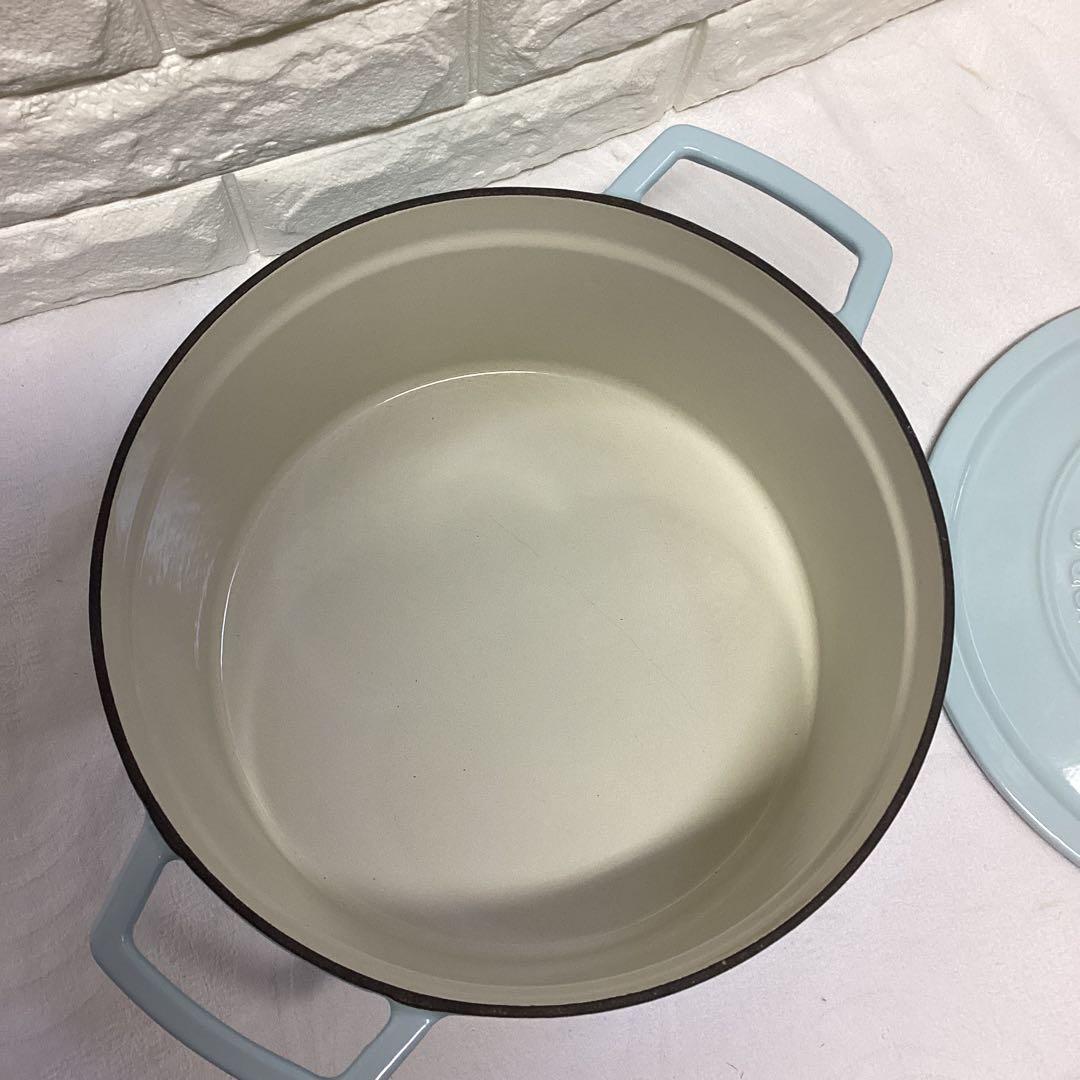 MARTHA　STEWART　鋳物　鍋　直径27ｃｍ　定価3万円