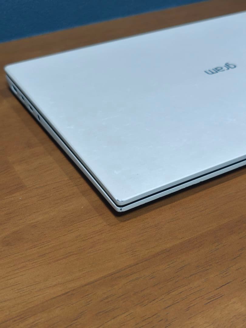 LG gram 14 13世代i5 core