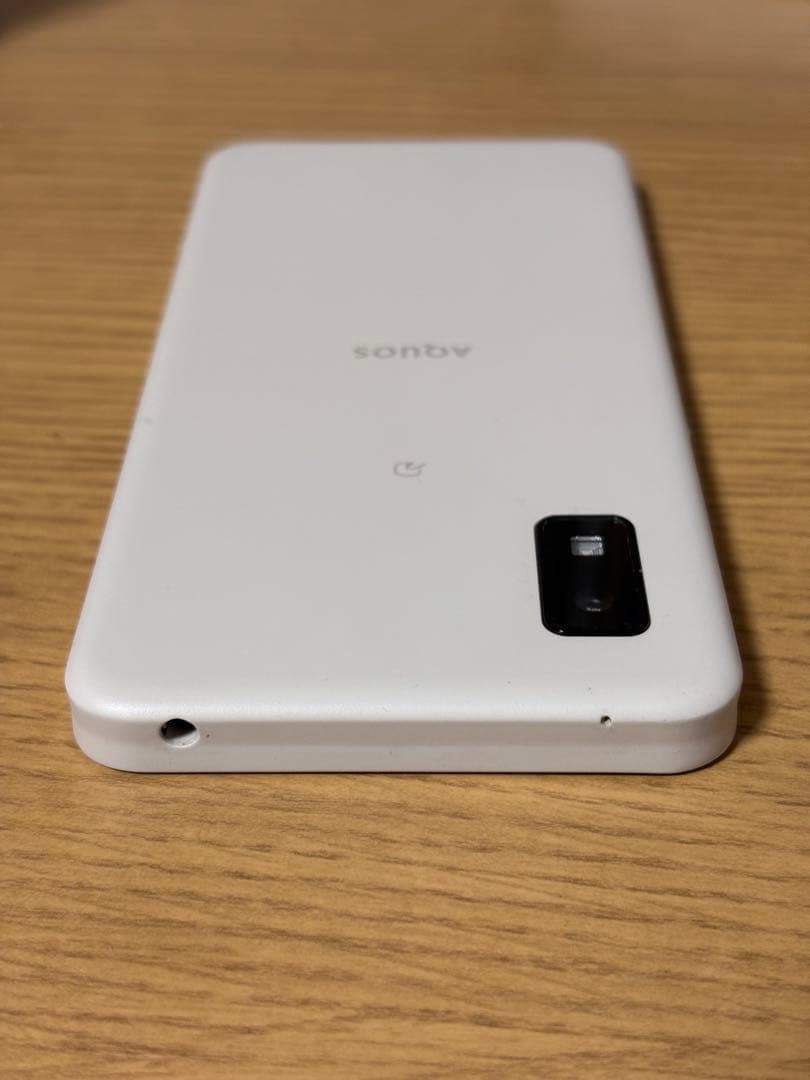 AQUOS wish2 アイボリー　本体のみ