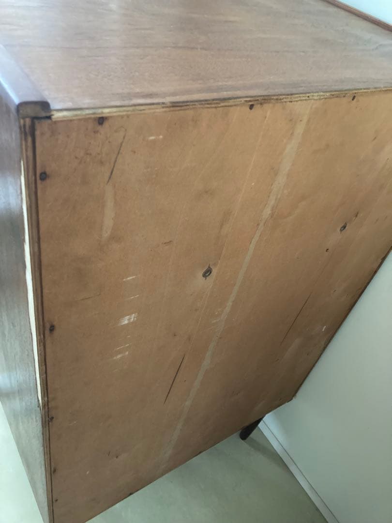 北欧家具　チェスト　割れあり写真