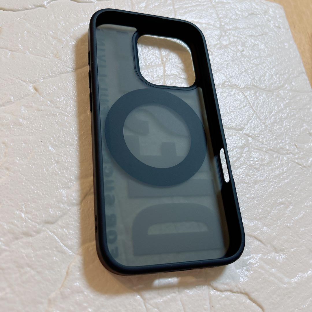 DIESEL iPhone16Proケース Magsafe対応リング付き　黒