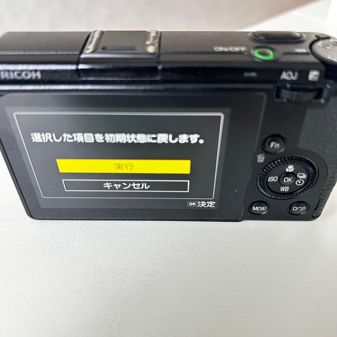 RICOH GR IIIコンパクトデジタルカメラ　撮影数3,565枚　ジャンク