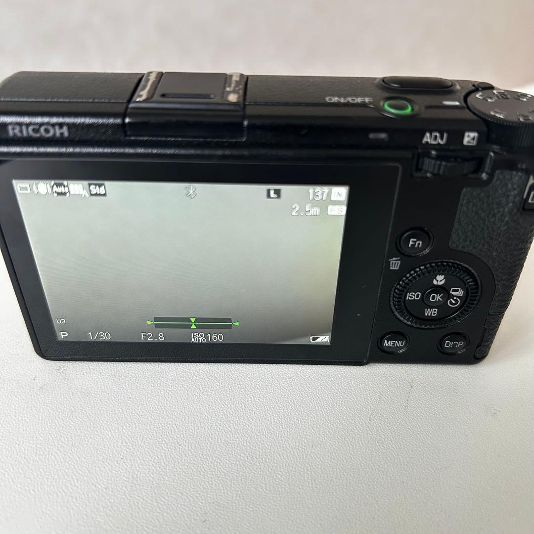 RICOH GR IIIコンパクトデジタルカメラ　撮影数3,565枚　ジャンク