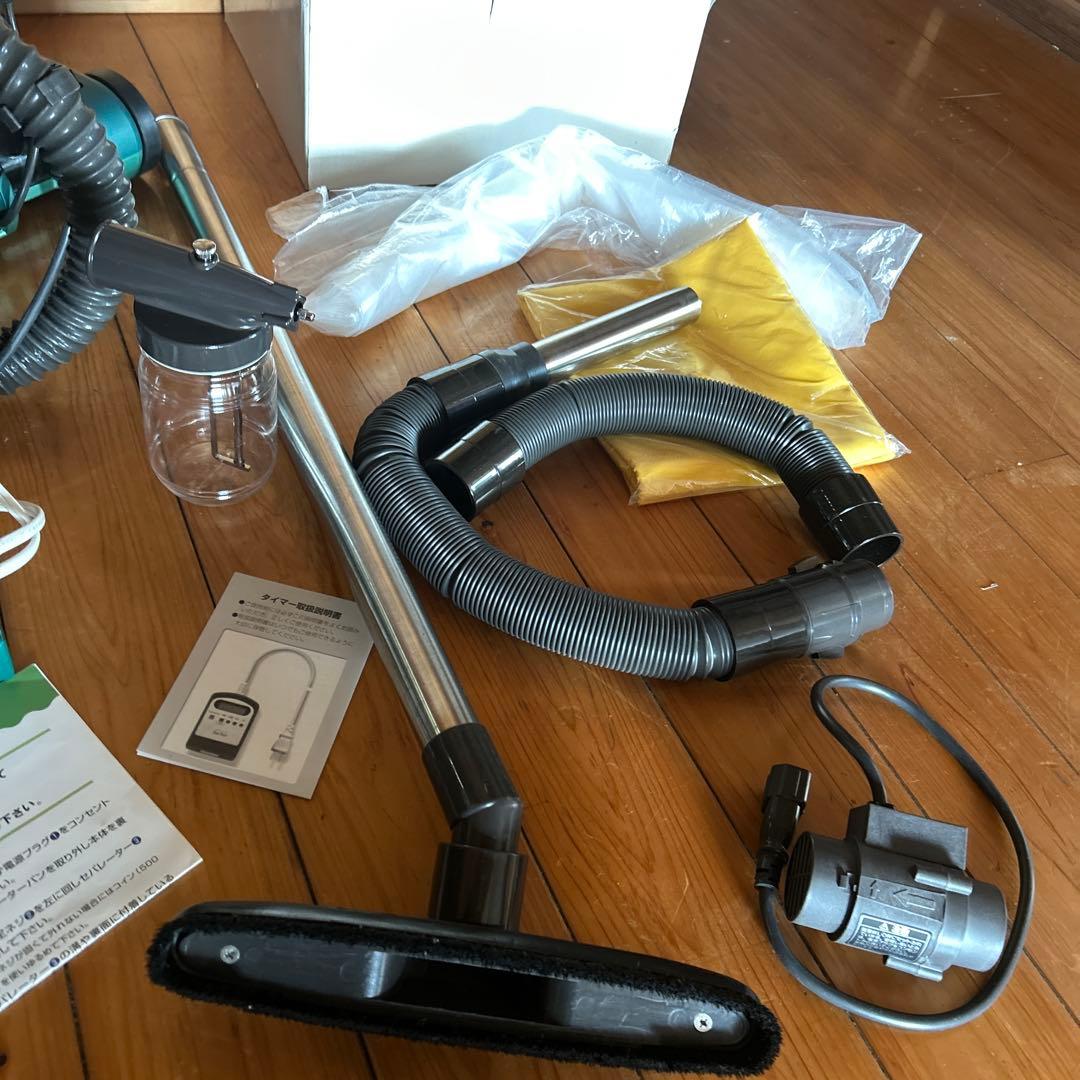 ルームシーフォート　掃除機　水吸着　多用途　高級