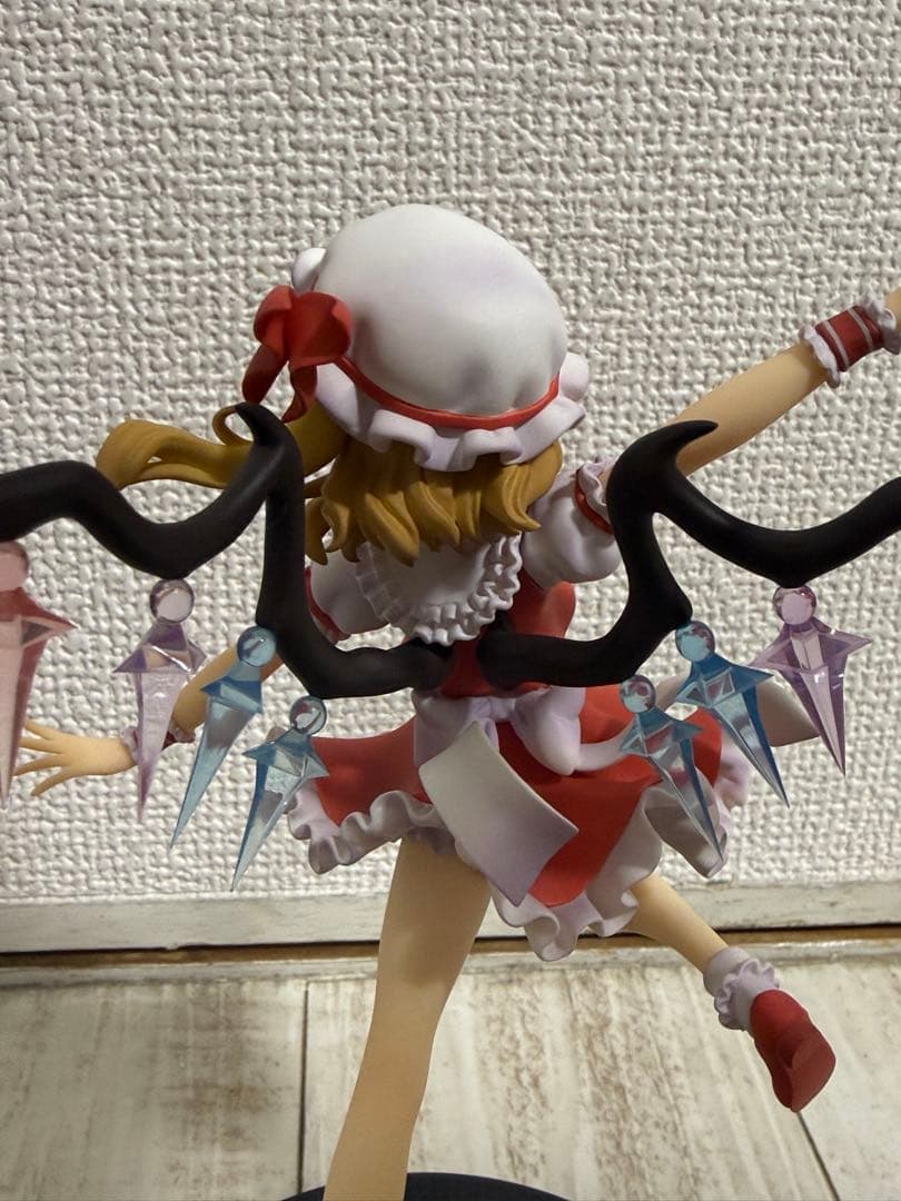 フランドール・スカーレット フィギュア 1/8スケール