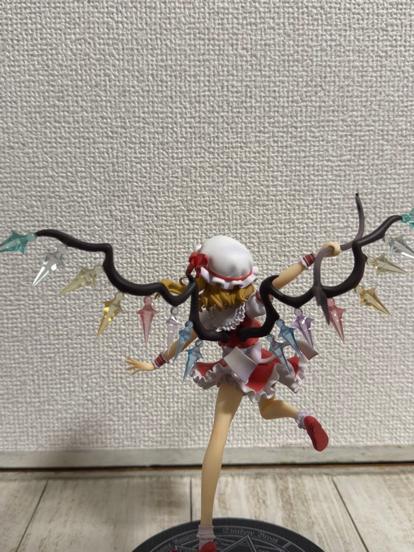 フランドール・スカーレット フィギュア 1/8スケール