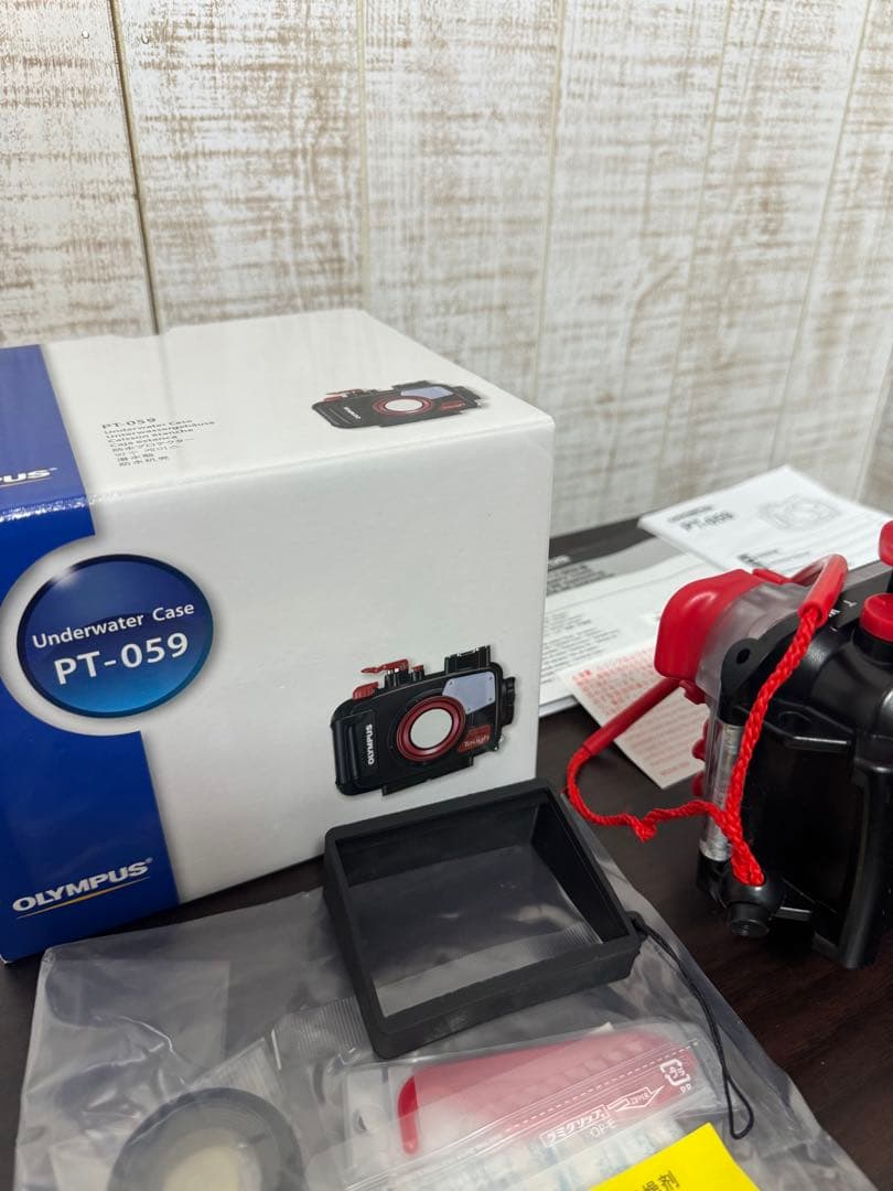 Olympus Tough TG-6 レッド 本体　 ハウジングセット