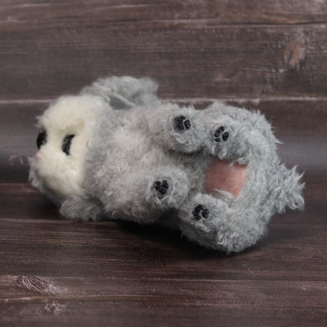 わんたさんさま専用　羊毛フェルト　犬　シュナウザー　Ｌサイズ　オーダー