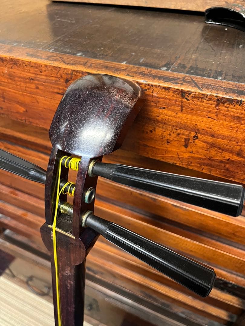 古い 紫檀三味線