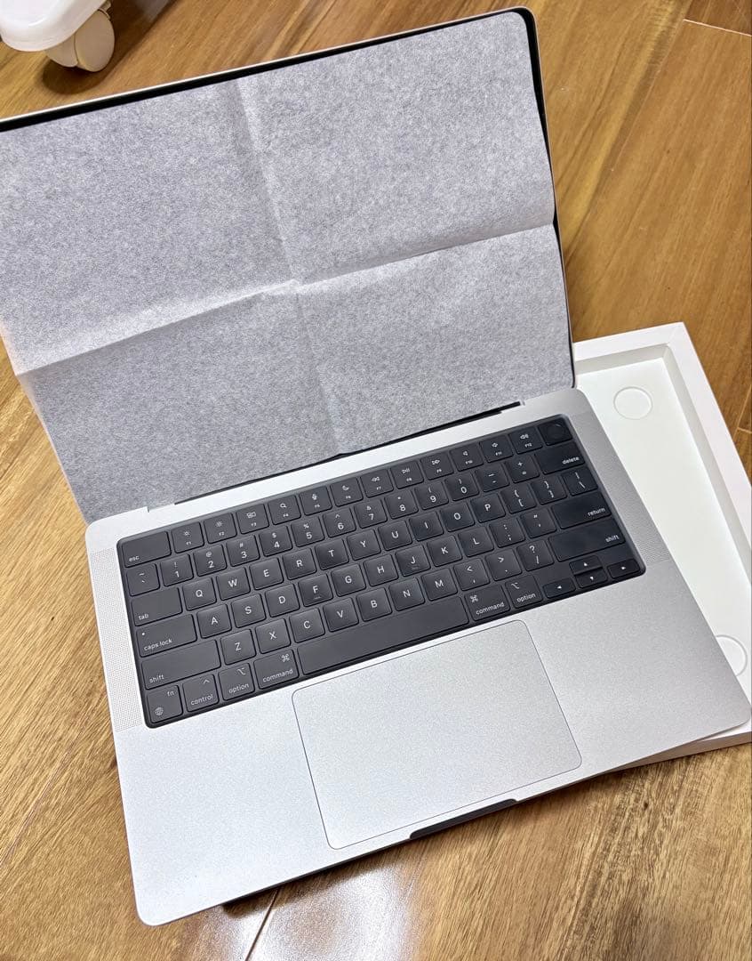 MacBookPro 14” M4 Max 36GB 1TB US配列 シルバー