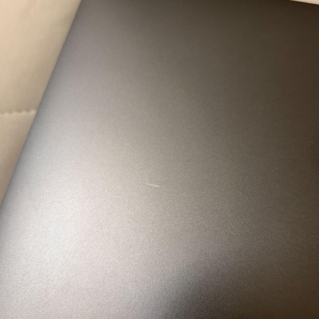 Apple MacBook Pro 13inch 2017 シルバー